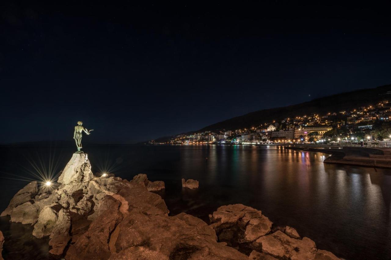 Apartments Villa Devana Opatija Eksteriør bilde